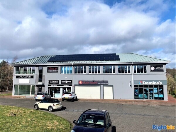 Well-appointed class 1 retail unit offered in shell condition. (ref 1447) Photo 3