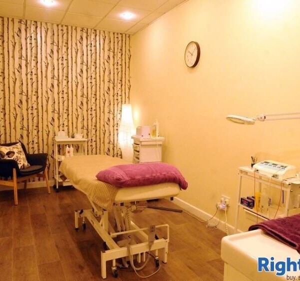 Highly rated Health and Beauty Salon for sale Photo 3
