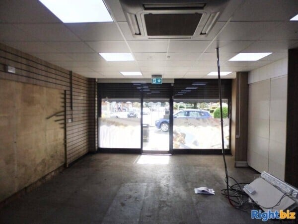 For Sale - Freehold Commercial Mixed-Use Property - Vacant Possession - Hook, Hants Photo 3