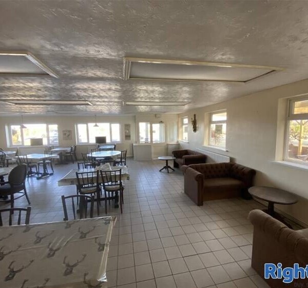 Cafe & Sandwich Bars For Sale in Holme-on-Spalding-Moor Photo 3
