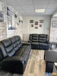 Leasehold Barber shop for sale with 2 bed flat