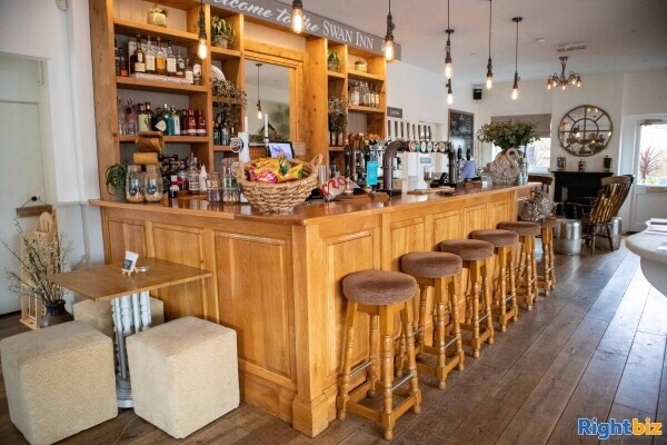KENT - HIGH QUALITY PUB & RESTAURANT Photo 3
