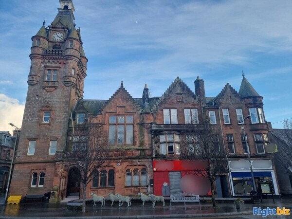 Prospering, Capacious Freehold Property Available in Dumfriesshire Photo 3