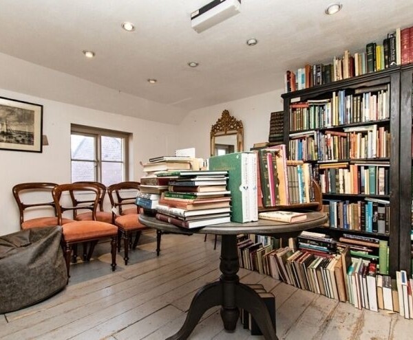Grade II Listed Commercial Property - Knutsford Photo 3