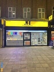 Leasehold shop for sale in Southgate Leasehold shop for sale in Southgate