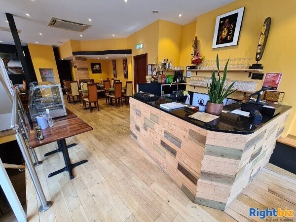Well Presented Fully Equipped Licensed Thai Restaurant For Lease Photo 3