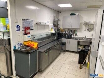 Fish & Chips, Pizzas, Burgers and Kebabs - Only Chippy in the Area