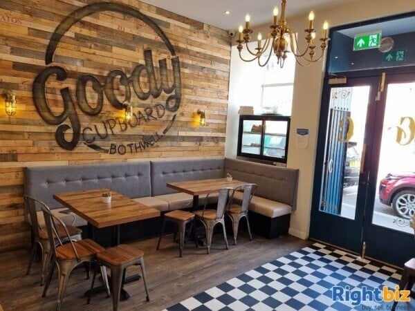 Stunning Dessert Parlour with Class 3 hot food consent within the affluent town of Bothwell Photo 3