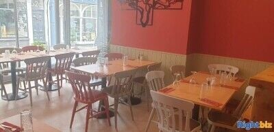 Italian pizzeria restaurant for sale