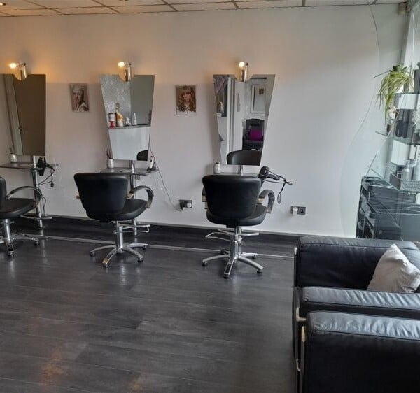 Hair Salons For Sale in Liversedge Photo 3