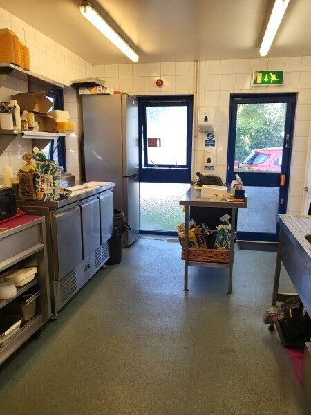 EASILY RUN DAYTIME CAFE on Oxfordshire/Wiltshire border serving large Business Park and villages. Photo 3
