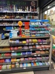 Convenience Store & Off Licence in Richmond upon Thames Photo 3