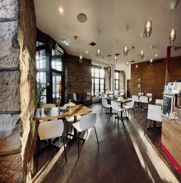 Modern stylish cafe for lease in Govan - walk in ready. Photo 3