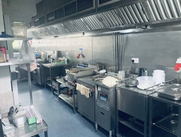Indian Takeaway for Sale in Hounslow | Substantial Kitchen Photo 3