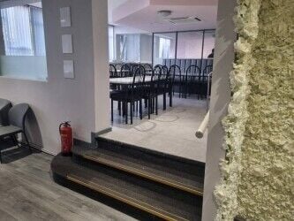 Award winning Indian restaurant for sale in the heart of Redditch town center Award winning Indian restaurant for sale in the heart of Redditch town center