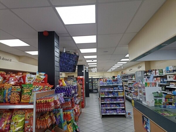 OFF LICENCE/CONVEINCE STORE  FOR SALE IN SOUTHAMPTON Photo 3