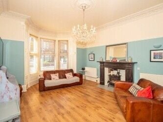 Popular Victorian Guest House in Annan