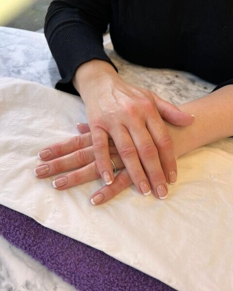 Well-Established Beauty Salon for Sale in Sevenoaks Photo 3