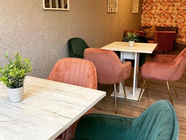 Two storey cafe - Town Centre Location QUICK SALE Photo 3