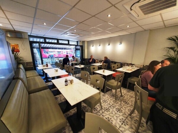 30-YEAR ESTABLISHED OUTSIDE CATERING COMPANY & CAFÉ Photo 3