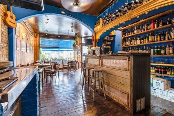 Blades Restaurant