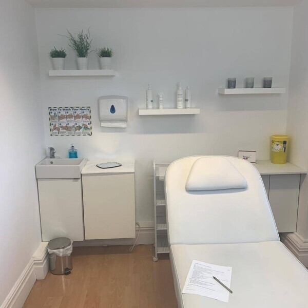 Hair & Beauty salon business for sale Bristol Photo 3