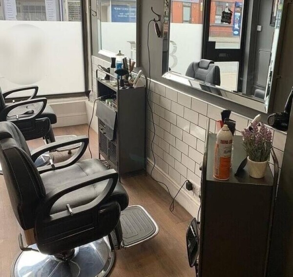Traditional Gentleman’s Barber Shop for Sale in Crewe Photo 3