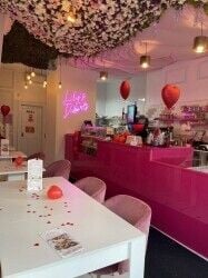 Dessert shop and Ice cream parlour for sale