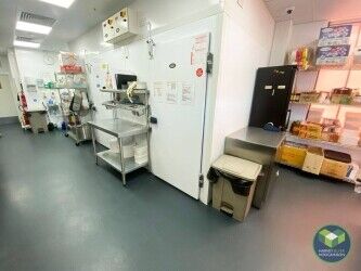 HOT FOOD TAKEAWAY: WALKDEN: Photo 3