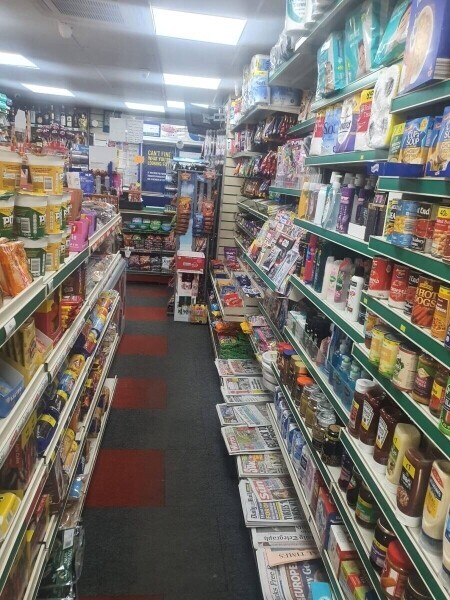 Chesham, Buckinghamshire Free Hold Shop Offers Invited for quick sale- £299,000 Free Hold Photo 3
