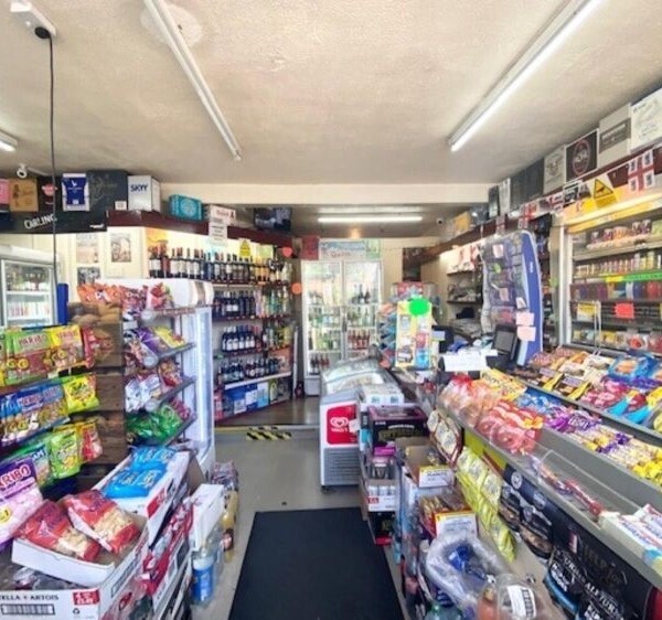 Leasehold Off-Licence Located In Solihull Photo 3