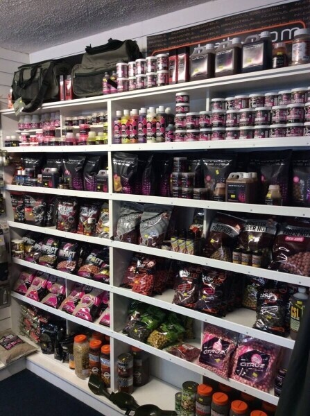 LARGE RETAIL OUTLET FOR ANGLING AND SHOOTING SPORT EQUIPMENT Photo 3