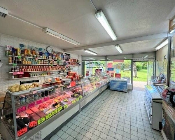 Freehold Post Office Local and Butchers Shop in Erskine, Renfrewshire (ref 1510) Photo 3