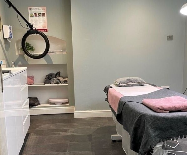 Beauty Salon & Training Centre - Gtr Manchester Photo 3