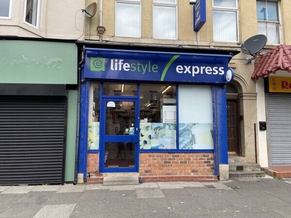 Convenience Store & Off Licence Coastal Town Location Photo 3