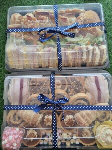Bakery and sandwiches for sale Photo 3