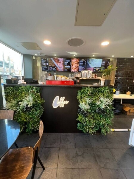 Restaurant and Coffee bar for sale with Very large upstairs and downstairs space Photo 3