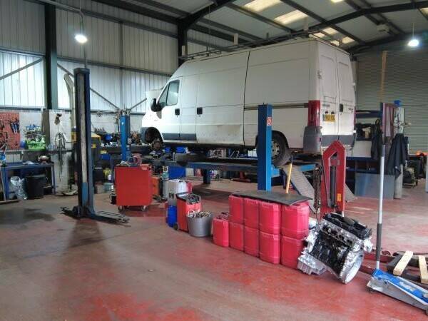 Motor Service Centre For Sale Northwich Cheshire Photo 3