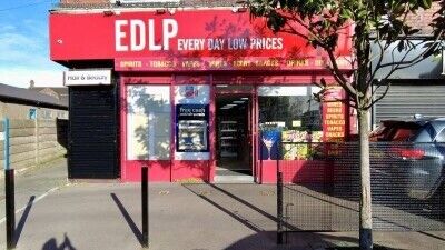 Licensed Convenience Store For Sale Didsbury Photo 3