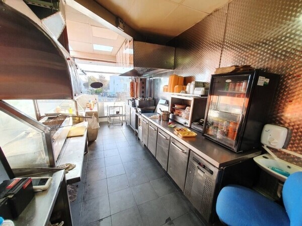 KEBAB SHOP & FAST FOOD TAKEAWAY – A5 LICENCE (2300) RENT JUST £10,000 PER ANNUM Photo 3