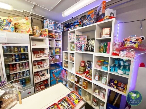 LOTTERY/NEWSAGENTS: CREWE: Photo 3