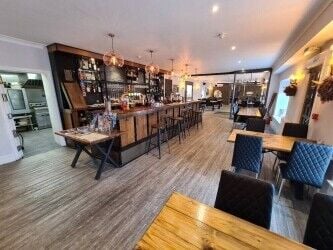 Refurbished Free Of Tie Somerset Inn/Hotel With 16 En-suite Letting Bedrooms Photo 3