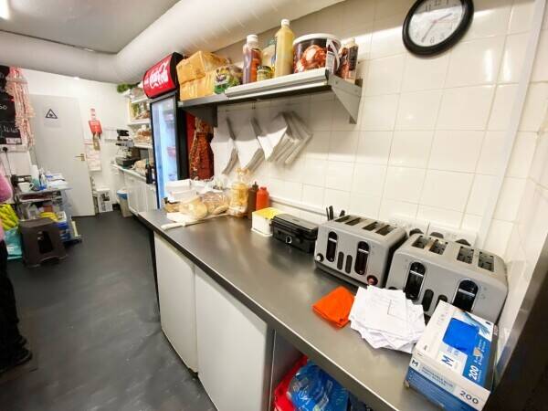 CAFE : TIMPERLEY Photo 3