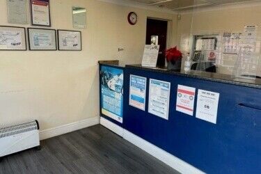 MOT/Servicing Garage & Car Dealership - Sudbury Photo 3
