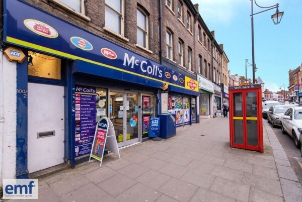 Convenience Store Photo 3