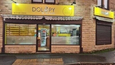 Leasehold diner/ takeaway for sale in Huddersfield Leasehold diner/ takeaway for sale in Huddersfield