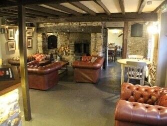 CARMARTHENSHIRE - RENOWNED VILLAGE FREEHOUSE & DINING VENUE
