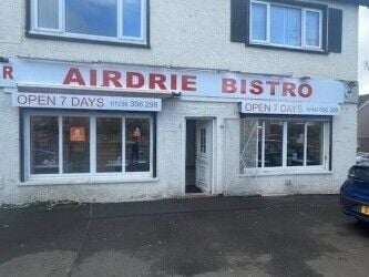 Class 3 Hot Food Cafe and Takeaway with Large Potential Ref 1826