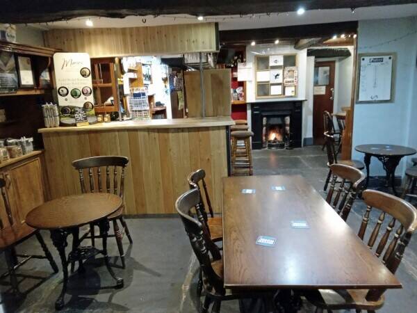 GWYNEDD – TRADITIONAL VILLAGE PUB RESTAURANT AND SHOP Photo 3