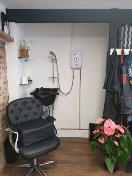 High Street Barbershop for Sale in Ware, Hertfordshire Photo 4